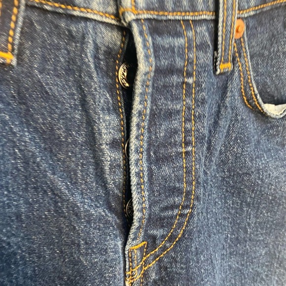Levi’s Wedgie Icon Fit Raw Hem Jeans size 25 - Picture 4 of 8